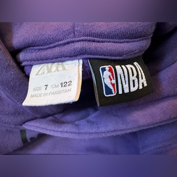 Kids Purple NBA Lakers Sweatshirt - Picture 3 of 3
